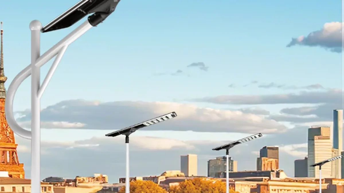 Malaysia JKR Solar Street Light Specification Guide